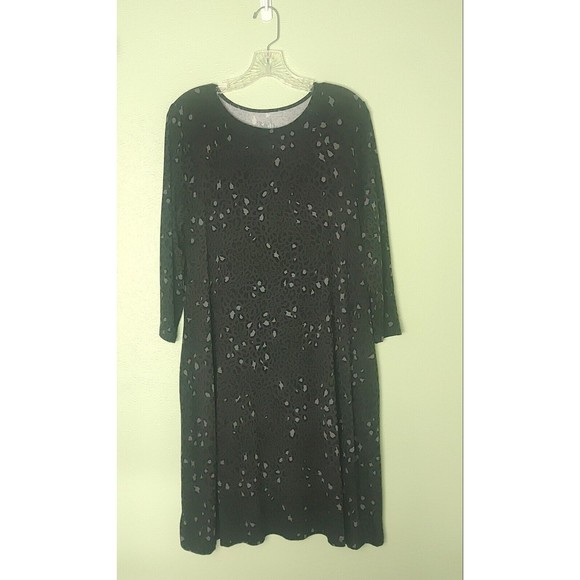 Time And Tru Swing Dress Size Large 3/4 Sleeve Round Neck Pockets Animal NEW - Picture 3 of 10